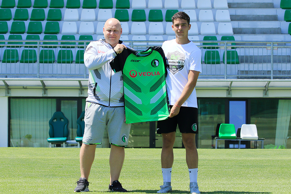 BSC 2526 NBIII SAMU BRUNO NYARI IGAZOLAS KICSI